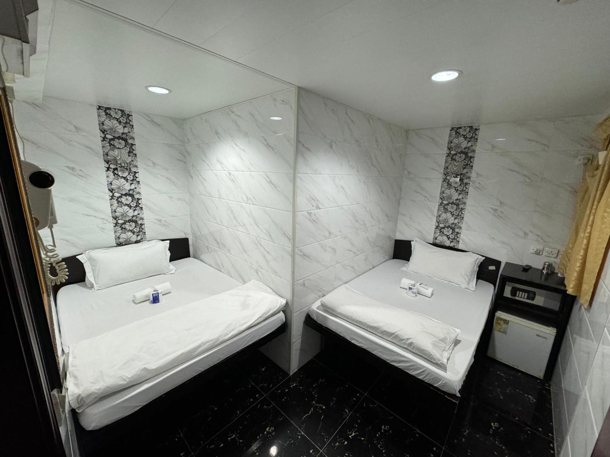 Hostel Leisure *